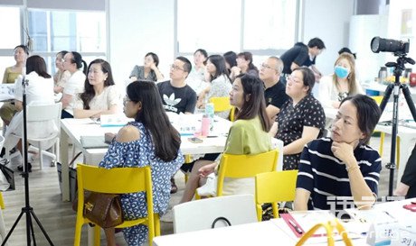 快速翻譯和文檔翻譯、證件翻譯的區(qū)別在哪里？